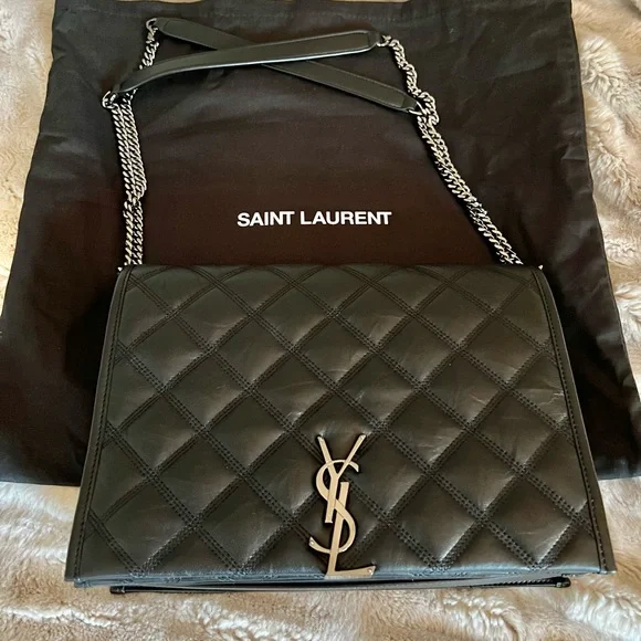 Saint Laurent Becky Shoulder Bag – Black Lambskin, Quilted, Gunmetal Hardware - Picture 5 of 15